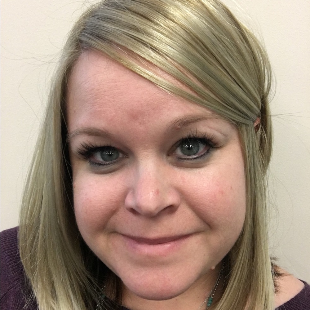 Meet your Posher, Ashley